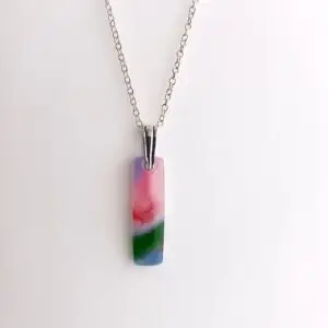 Tulip pendant with chain