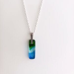 Hyacinth Petit Pendant front